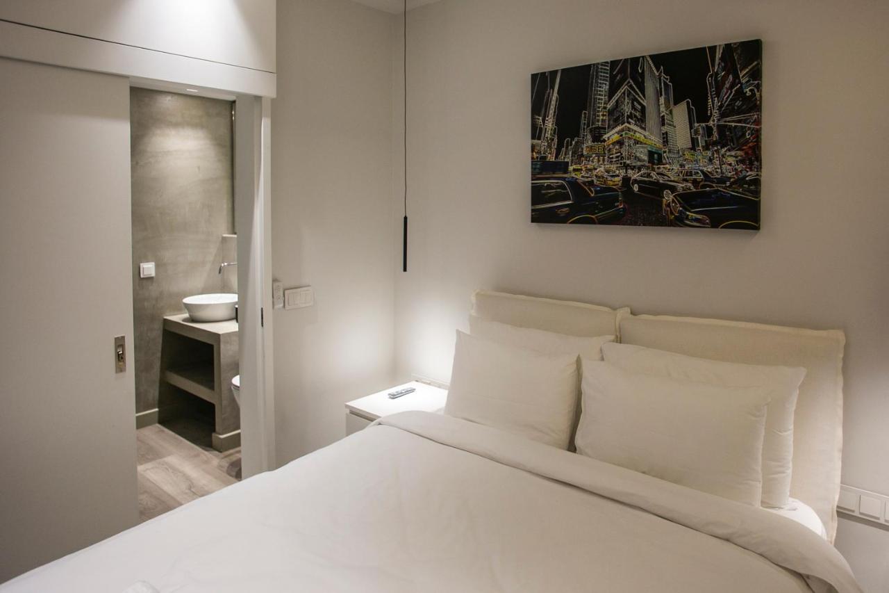 The Lux2 A Gorgeous Apartment سالونيك المظهر الخارجي الصورة