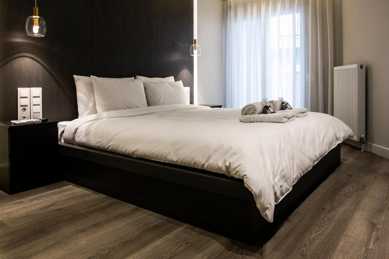 The Lux2 A Gorgeous Apartment سالونيك المظهر الخارجي الصورة