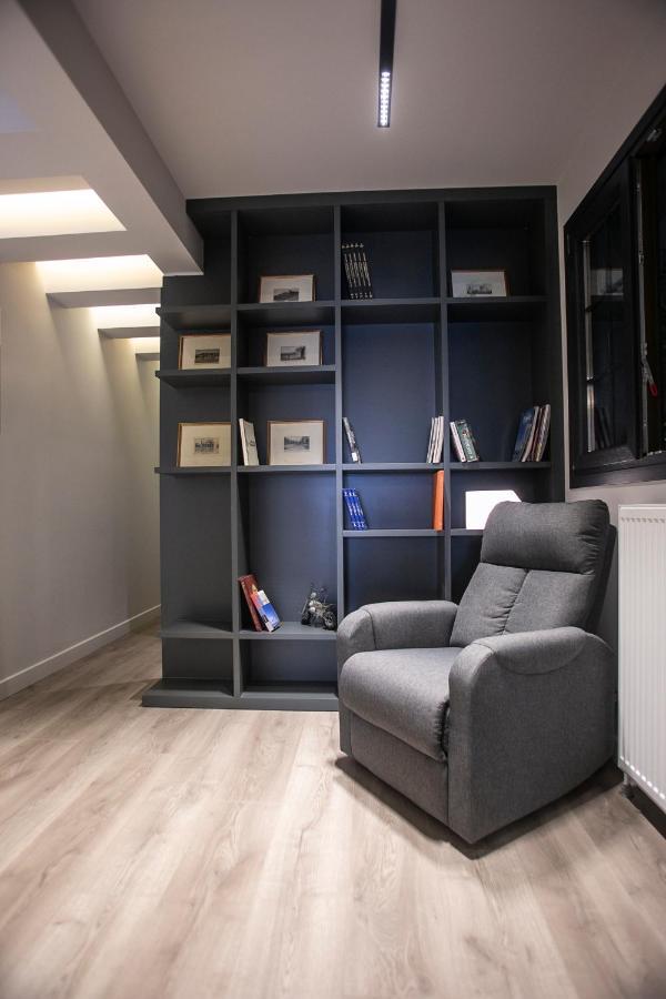 The Lux2 A Gorgeous Apartment سالونيك المظهر الخارجي الصورة
