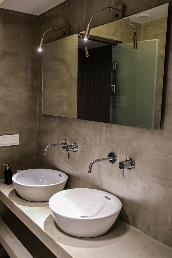 The Lux2 A Gorgeous Apartment سالونيك المظهر الخارجي الصورة